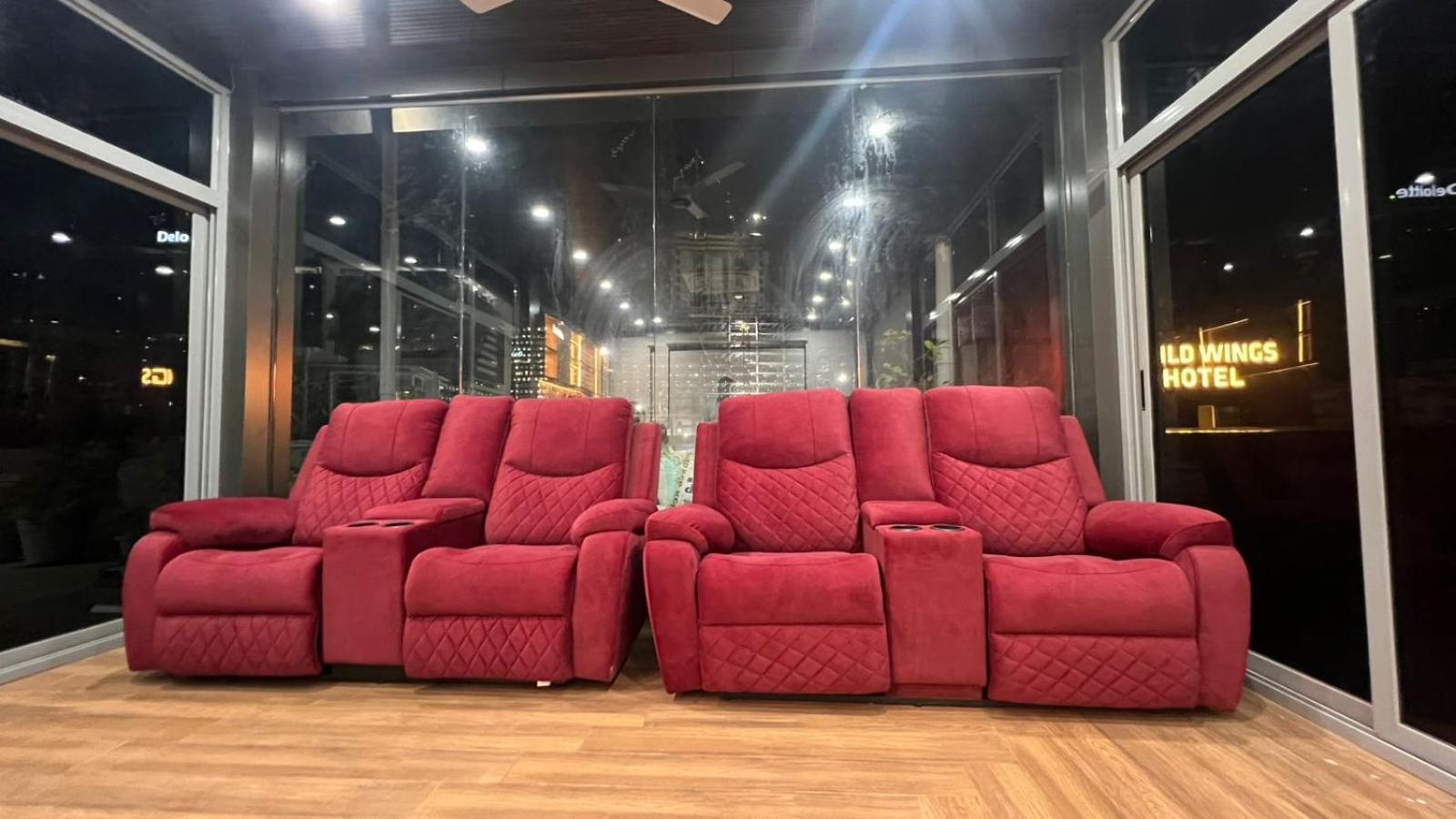 Wild Wings Premium Hotel Haydarabad Dış mekan fotoğraf